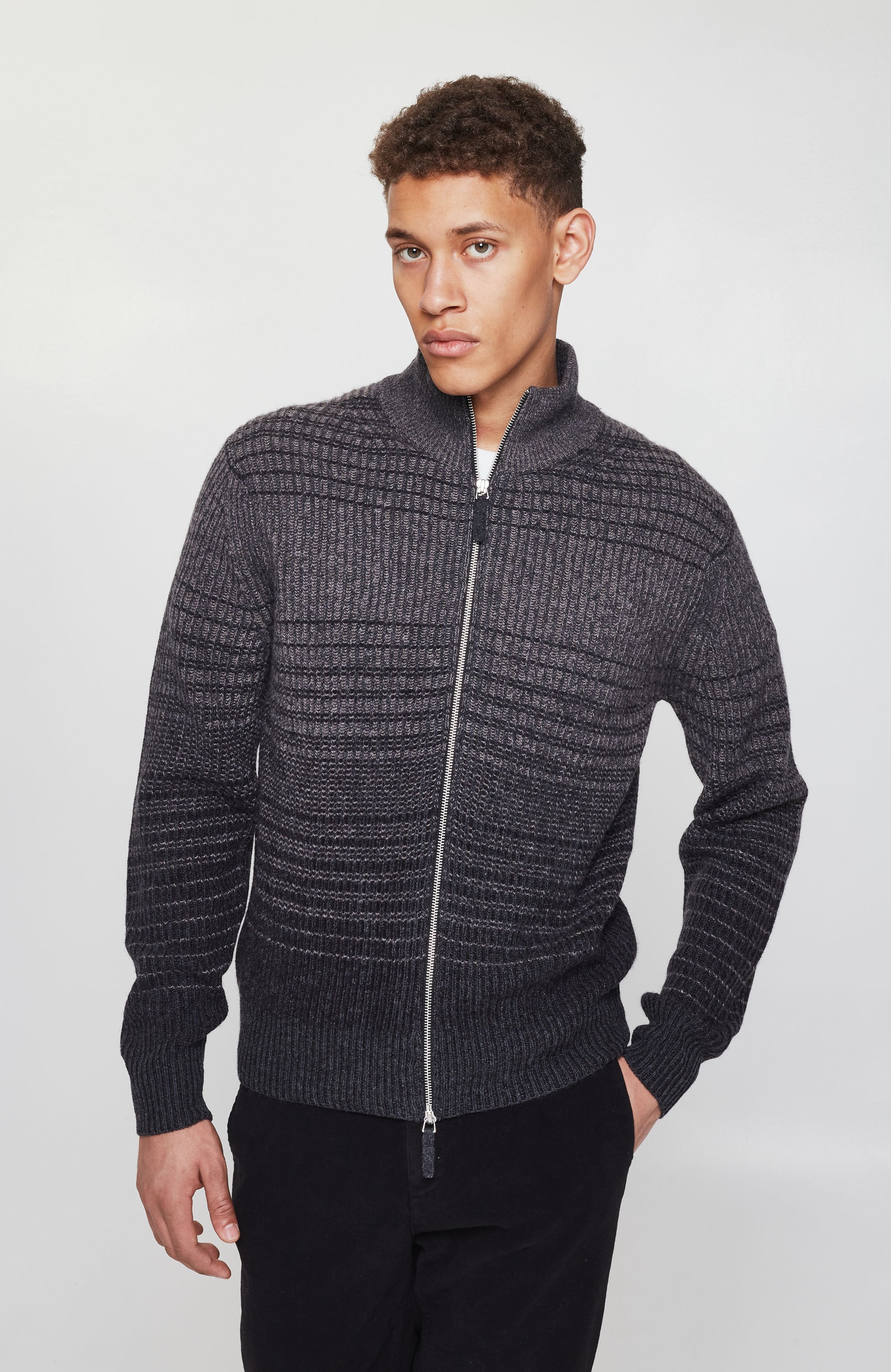 Ftc cashmere Brown Wzorzysty zapinany sweter image 1