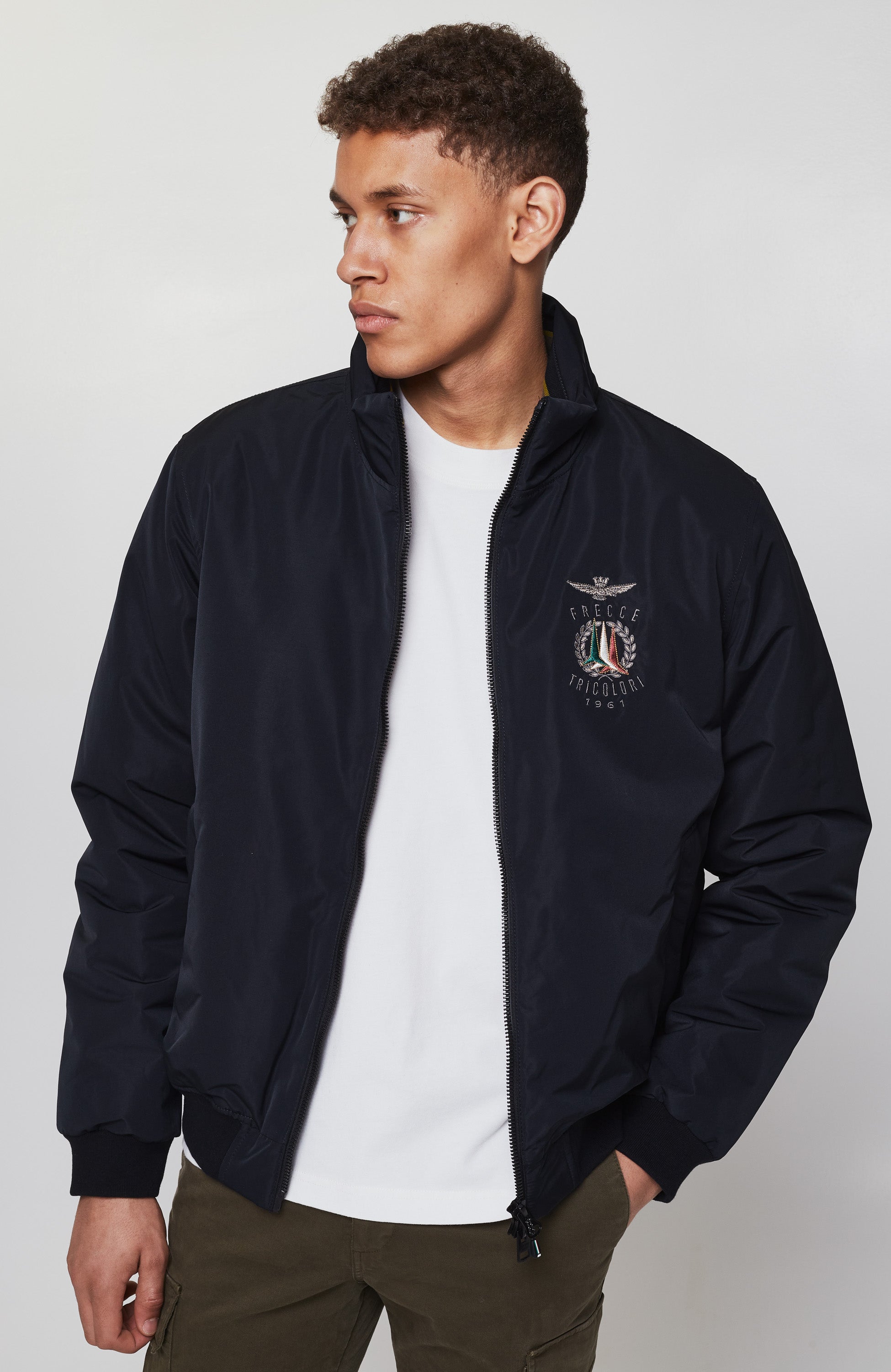Aeronautica militare Black Emblem-embroidered padded jacket image 3