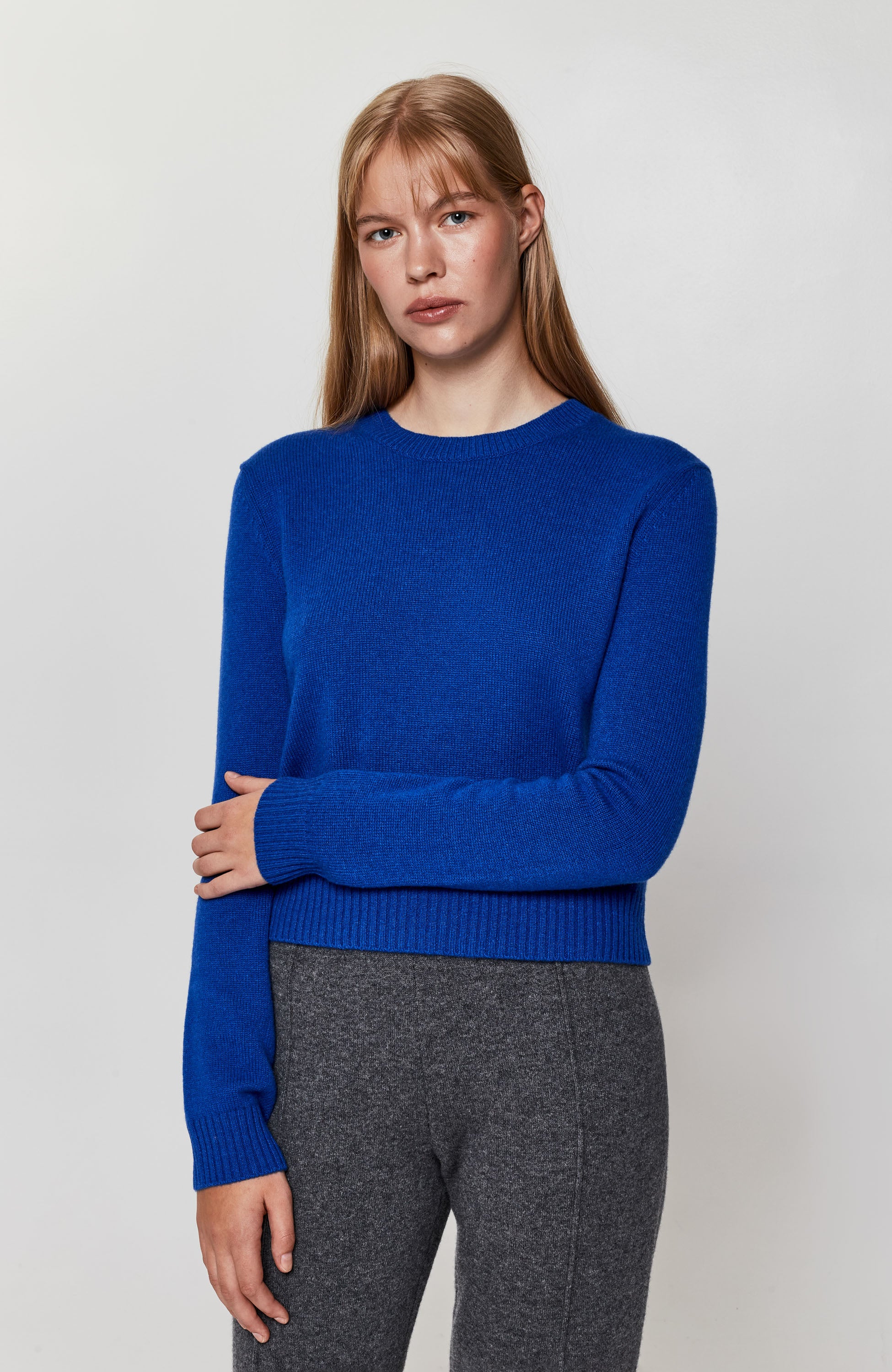 Lisa yang Blue Ümara kaelusega kašmiirist topp mable image 3