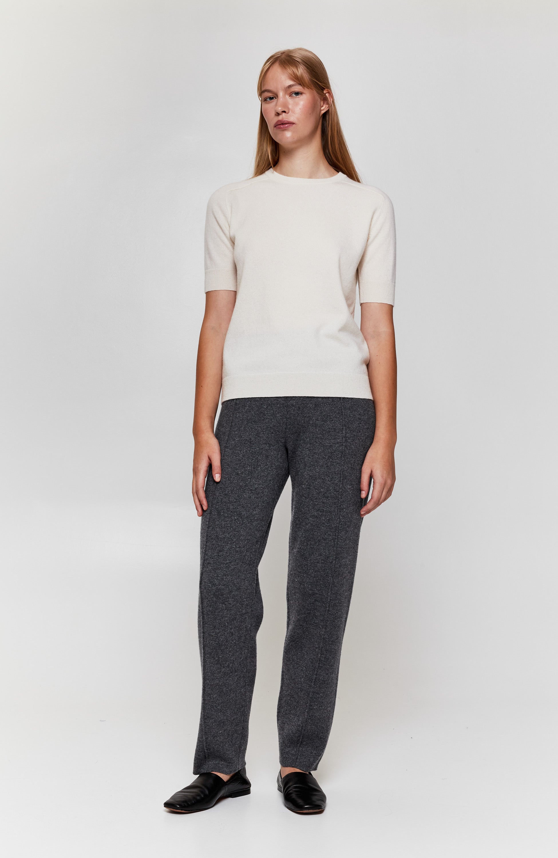 Lisa yang Neutral Short-sleeve roundneck sweater kenza image 2