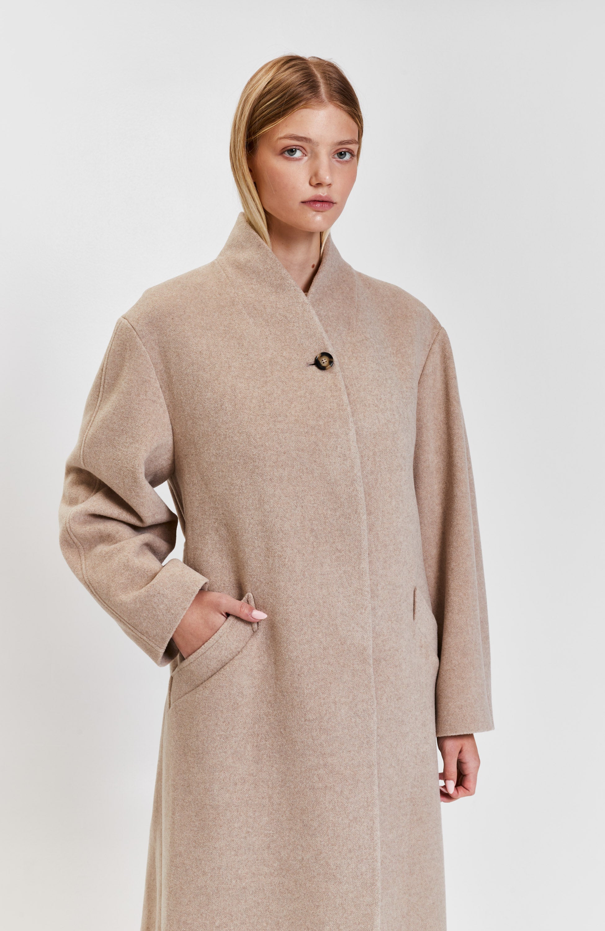 House of dagmar Beige Belted relaxed coat cameron image 5