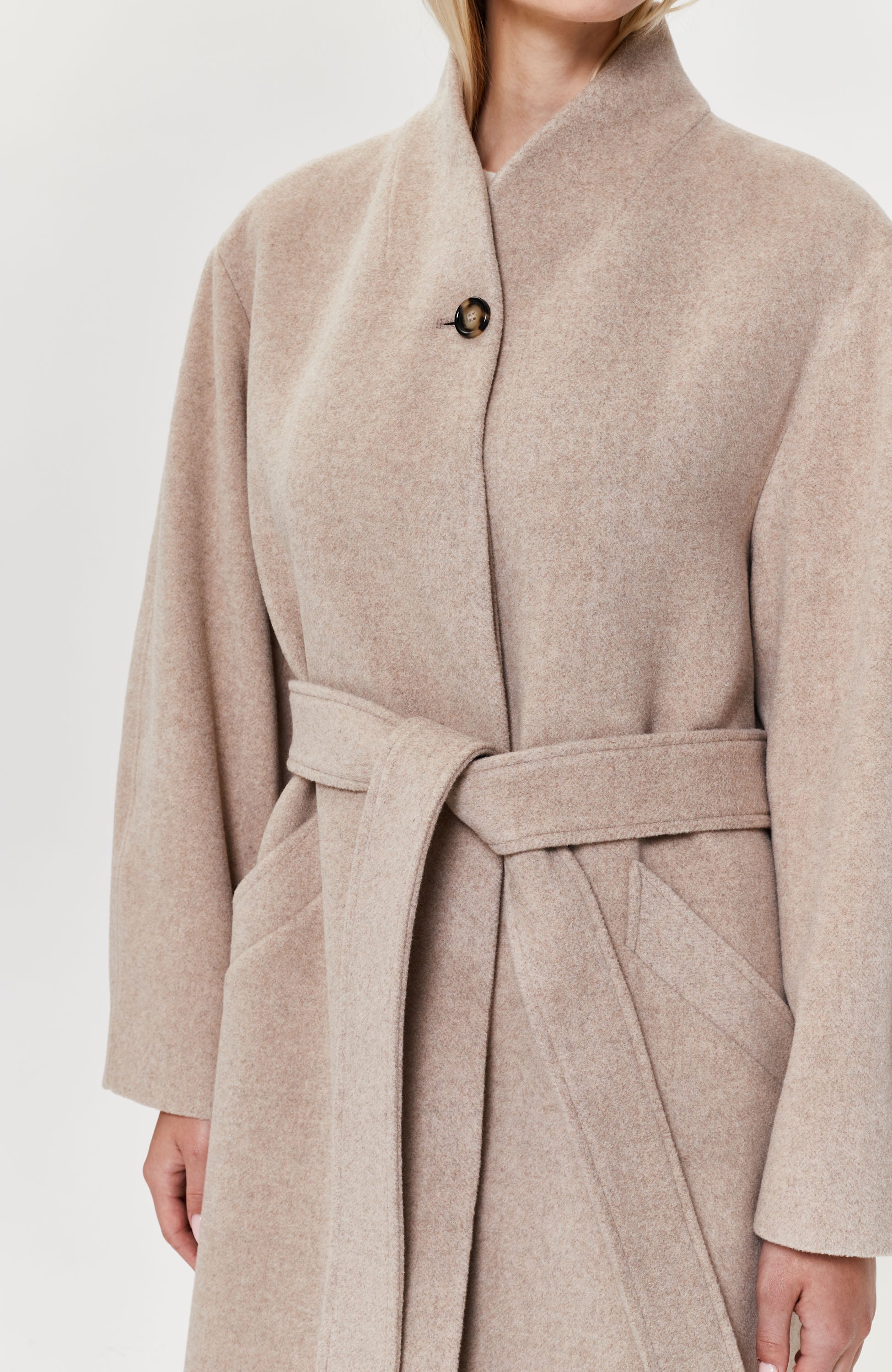 House of dagmar Beige Belted relaxed coat cameron image 9