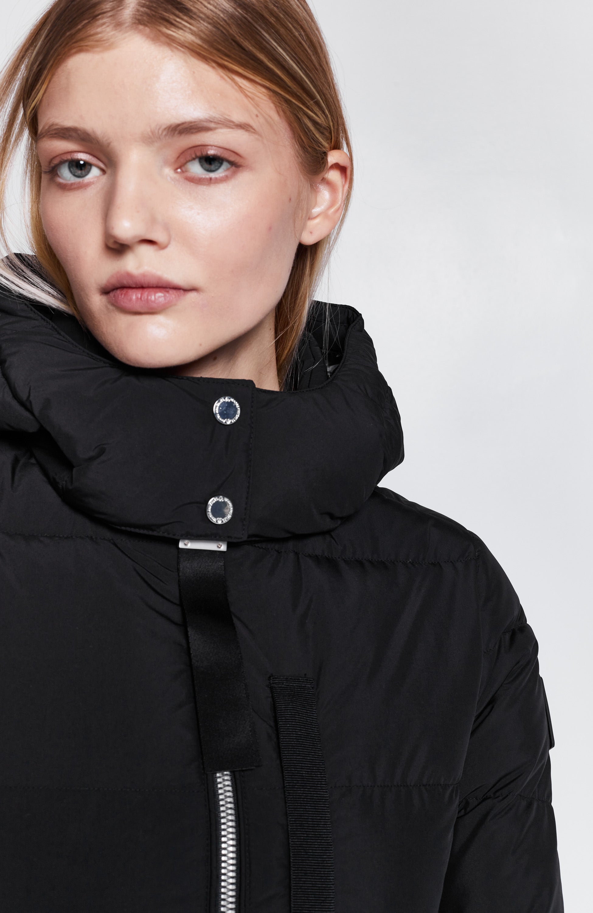 Moose knuckles Black Suleparka kapuutsiga jocada image 5