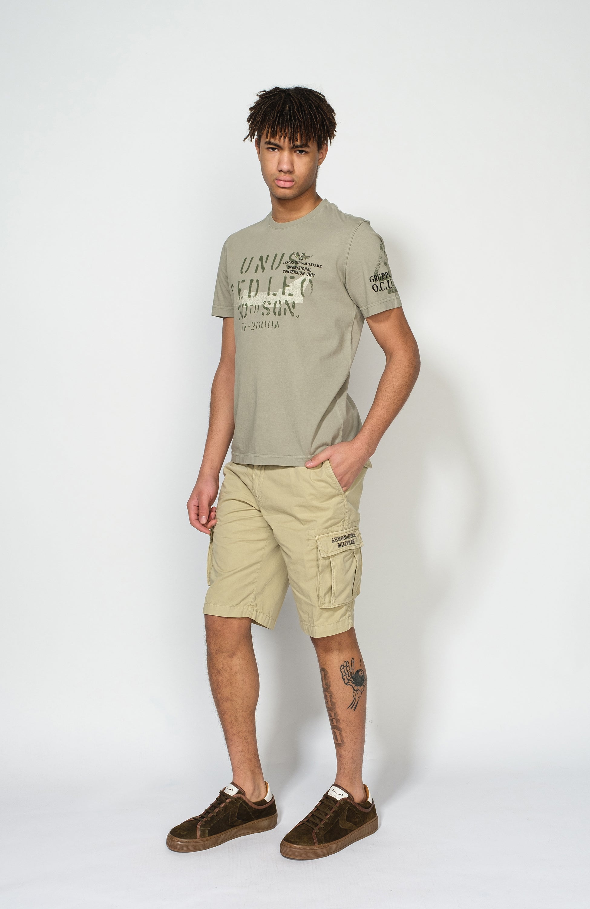 Aeronautica militare Neutral Kerged lühikesed cargo püksid puuvillast image 1