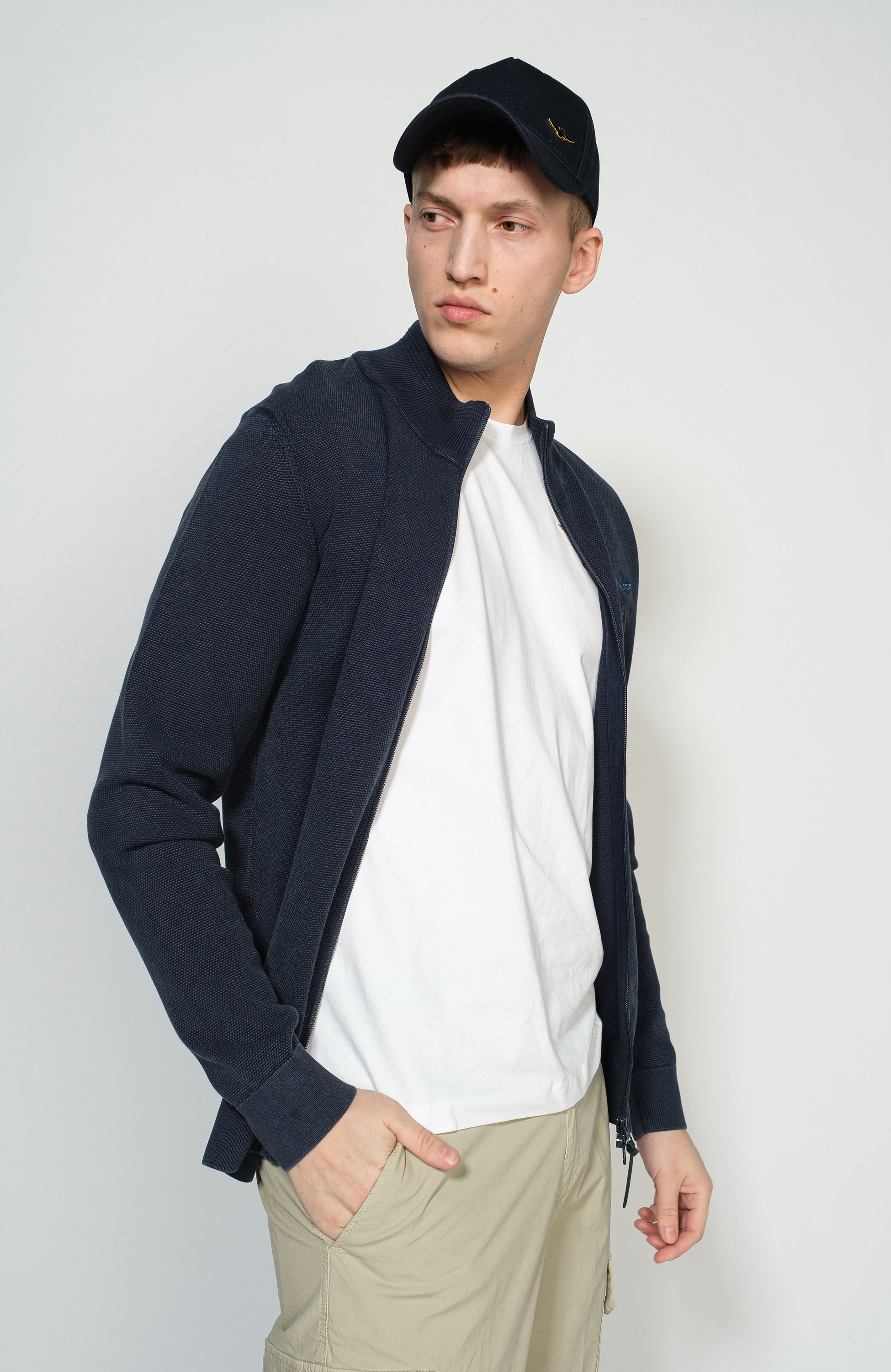 Logo-embroidered zipped cardigan
