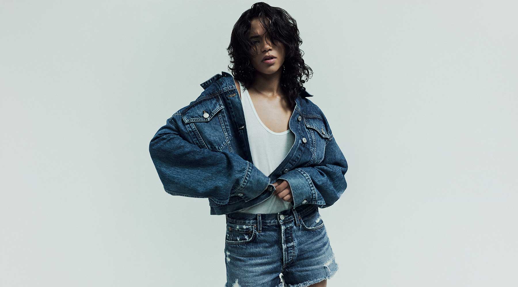 What to Wear with a Jean Jacket