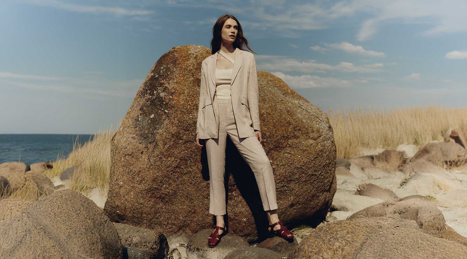 How to Style Linen Pants