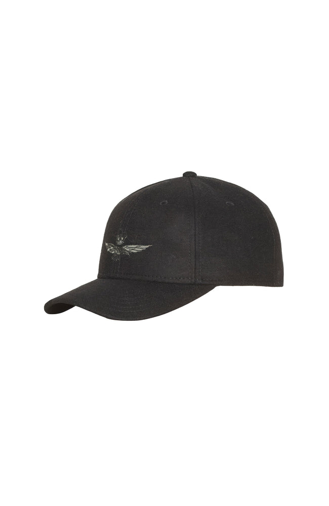 Eagle-embroidered wool cap