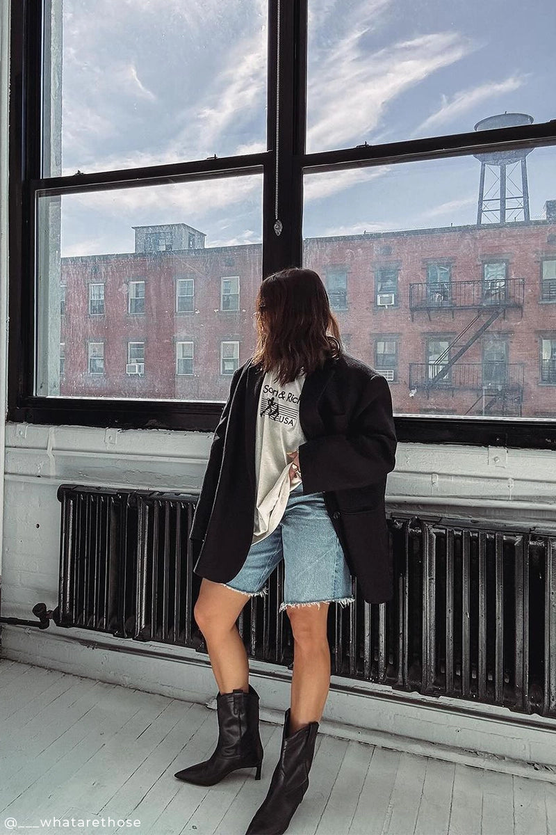 Oversized blazer and Relaxed-fit denim shorts AYLA