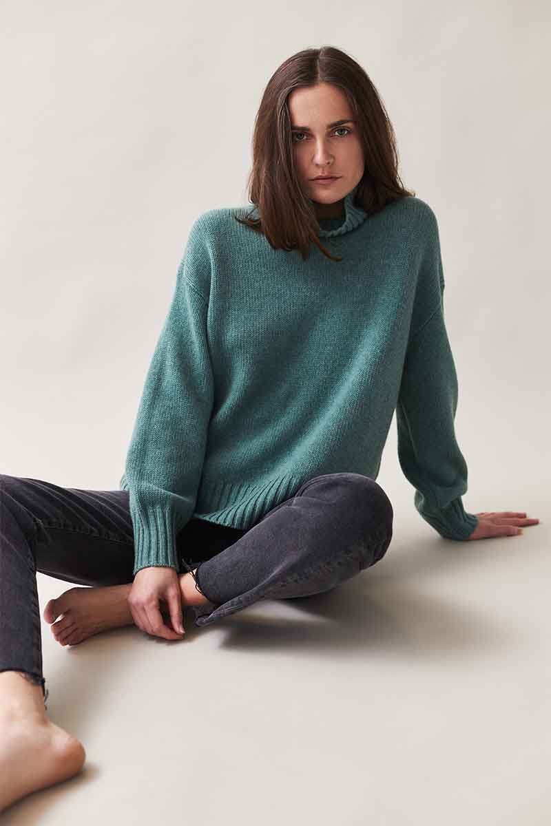 Dzianinowy sweter z kołnierzem and Jeansy straight 90'S PINCH