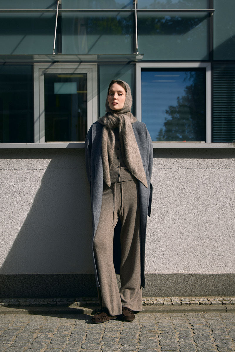 Relaxed double coat and Cashmere wide-leg trousers SOFI