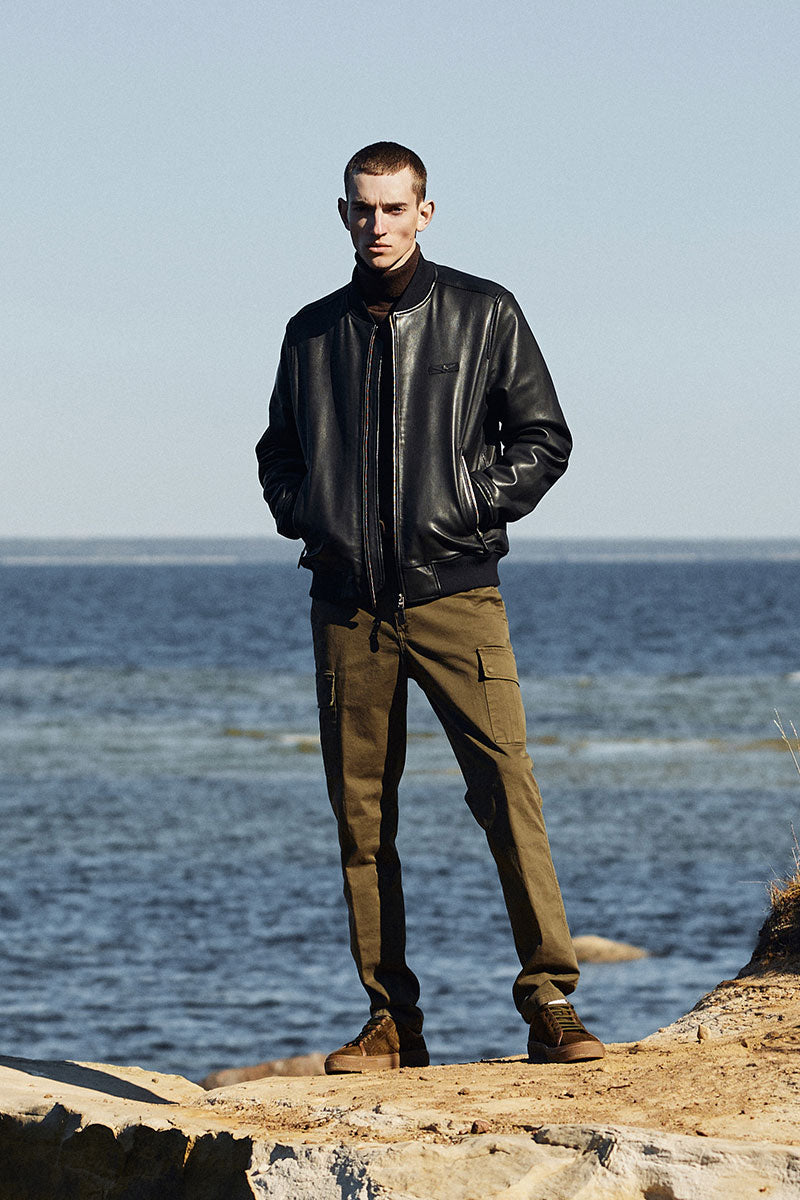 Leather bomber jacket and Rollneck cashmere pullover