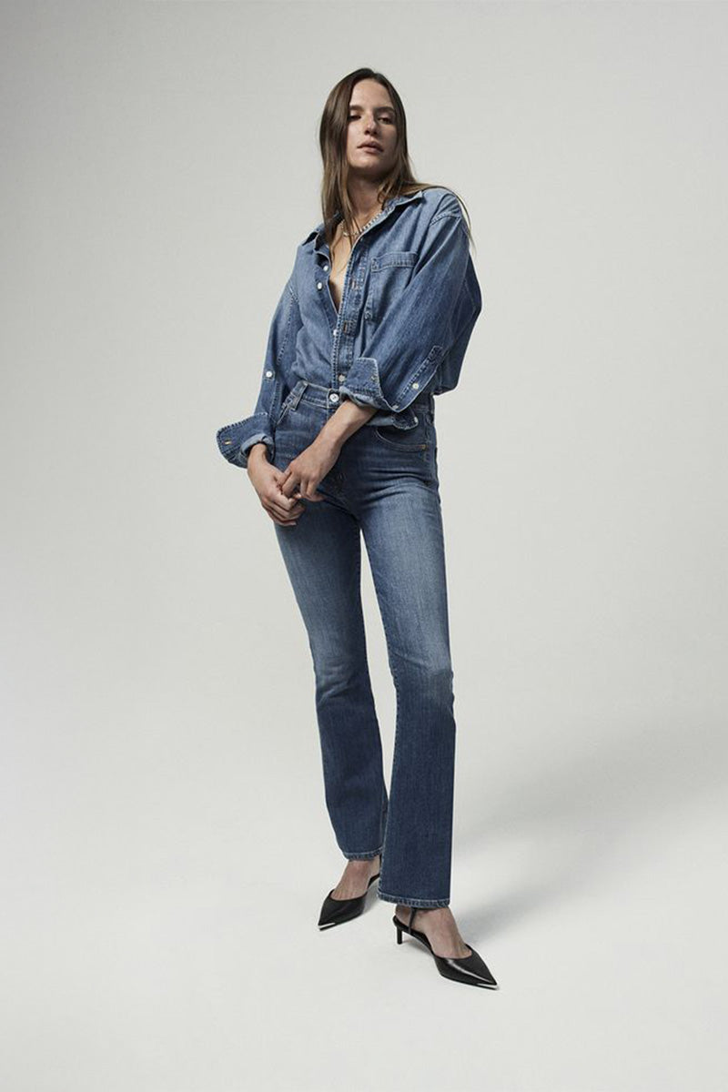 Denim oversized shirt KAYLA and High-rise bootcut jeans LILAH