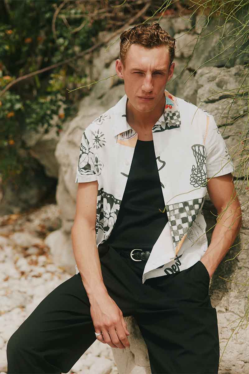 Short sleeve shirt KAMAR AOP SS and Regular fit t-shirt MEDITERRANEAN