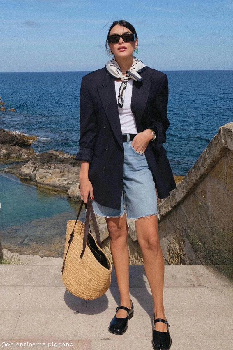 Oversized blazer and Relaxed-fit denim shorts AYLA