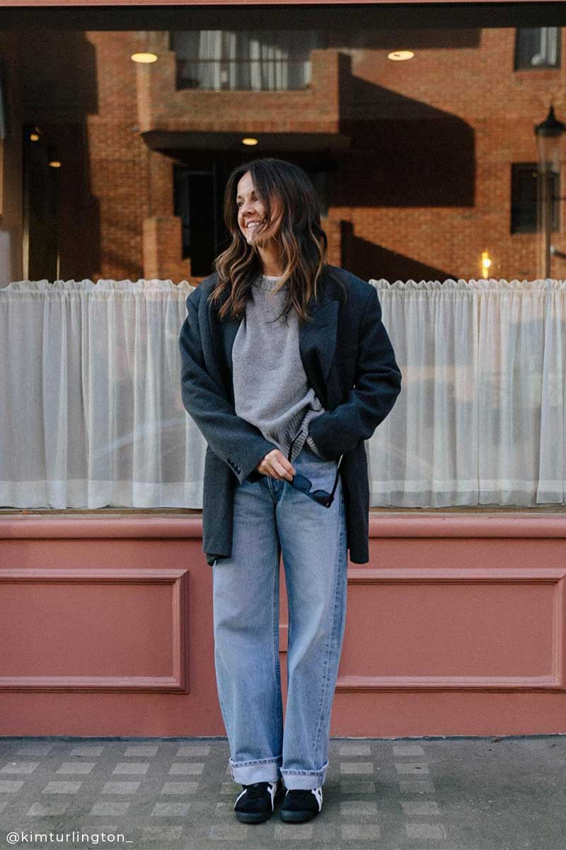 Crewneck cashmere sweater RENSKE and Relaxed baggy jeans AYLA