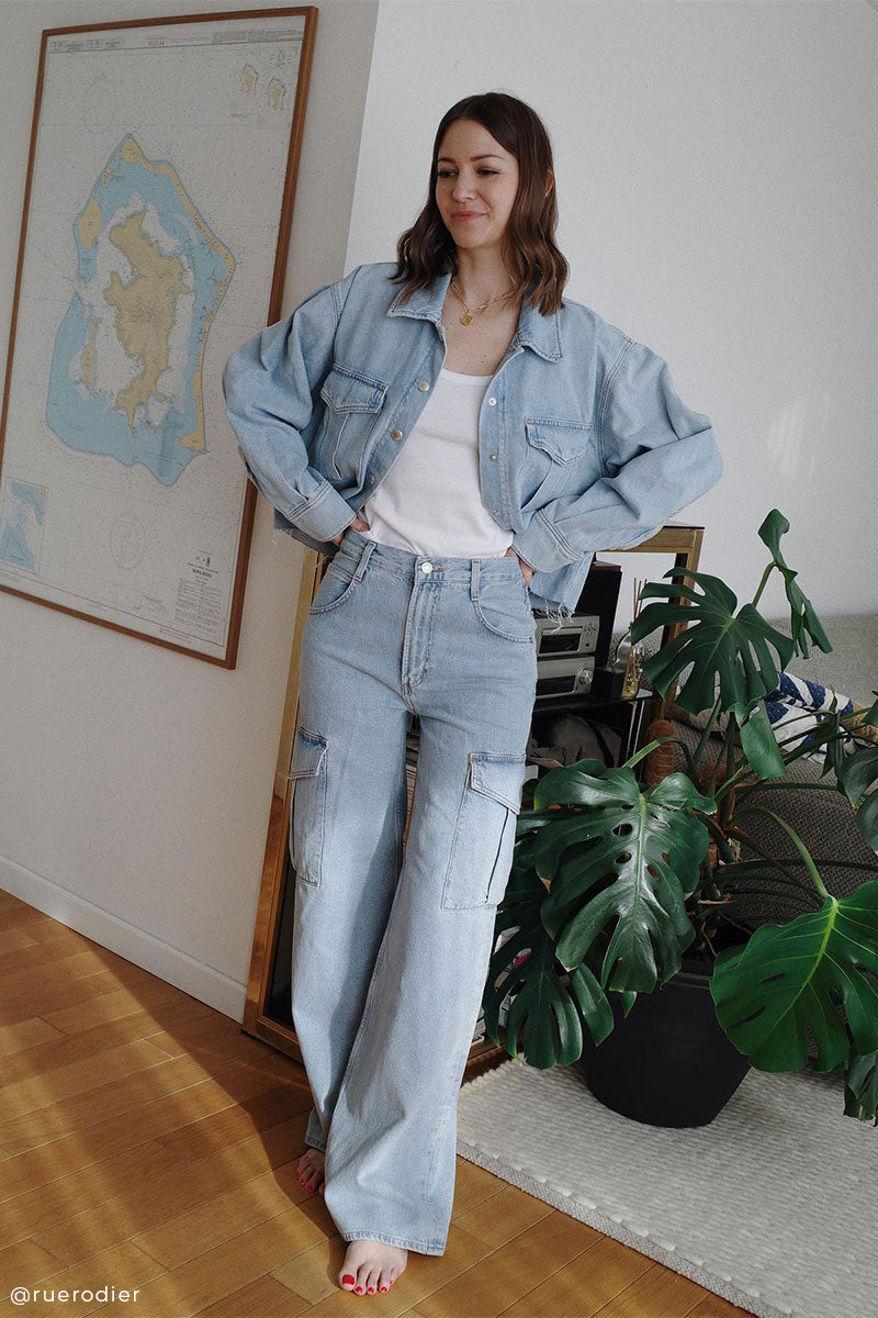 Oversized denim jacket CHARLI and Wide-leg cargo jeans MINKA