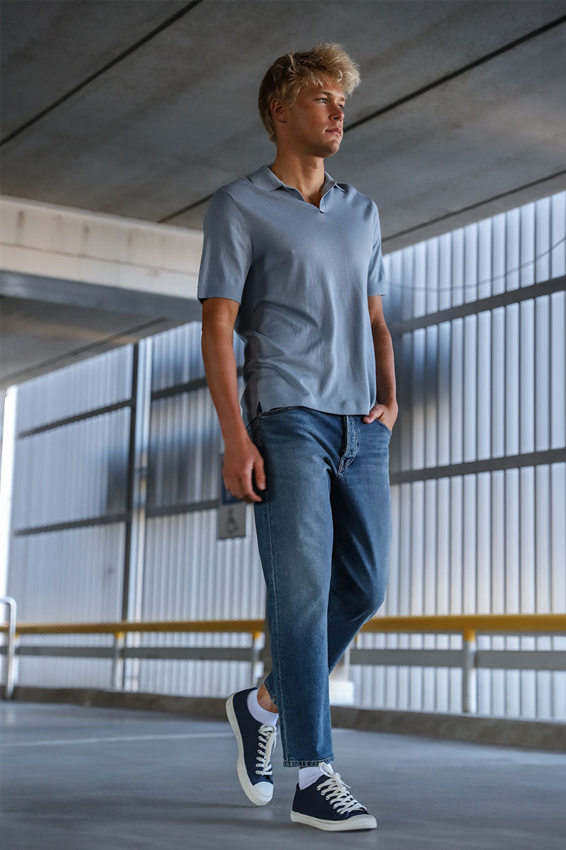 Knit polo shirt BEKER SS and Relaxed rise jeans FINN