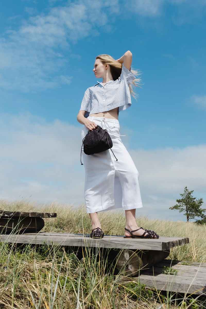 Striped crop top and Linen buttoned skirt
