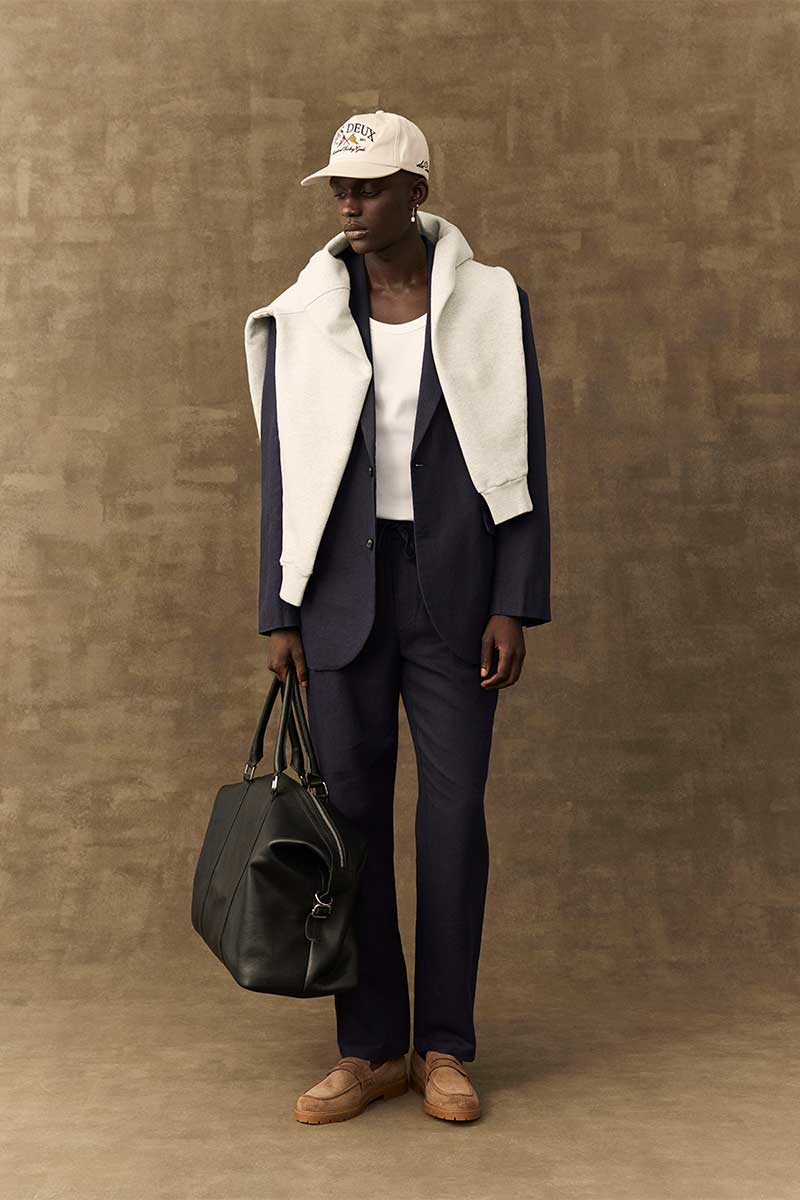Slim-fit blazer JERRETTS and Straight-fit trousers TENUTAS