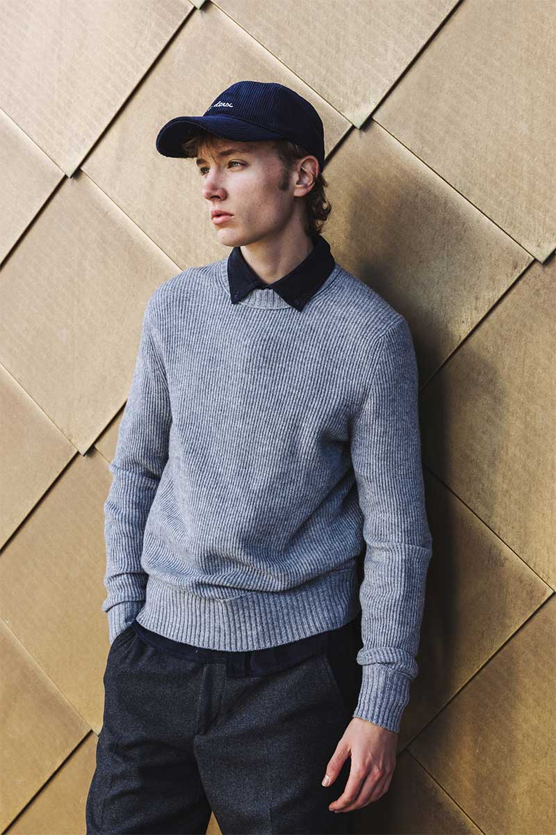 Corduroy shirt KRISTIAN and Relaxed roundneck pullover