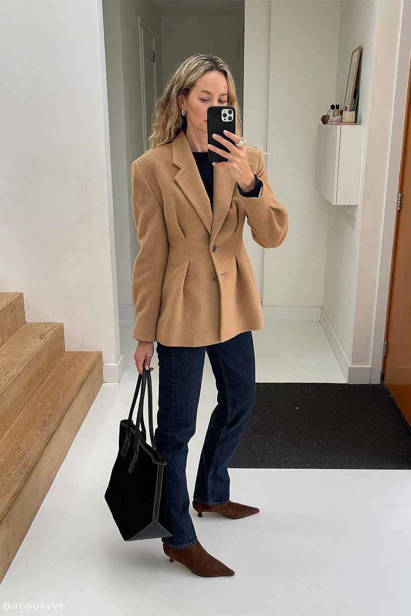 Cinched wool jacket and High-rise straight jeans 90'S PINCH