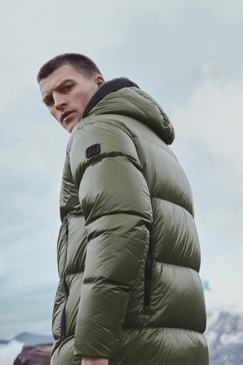 Packable down parka HYPER ONE and Ribbed beanie WELLS FLECK