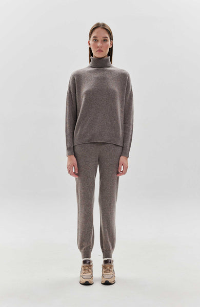 Fine knit sweatpants