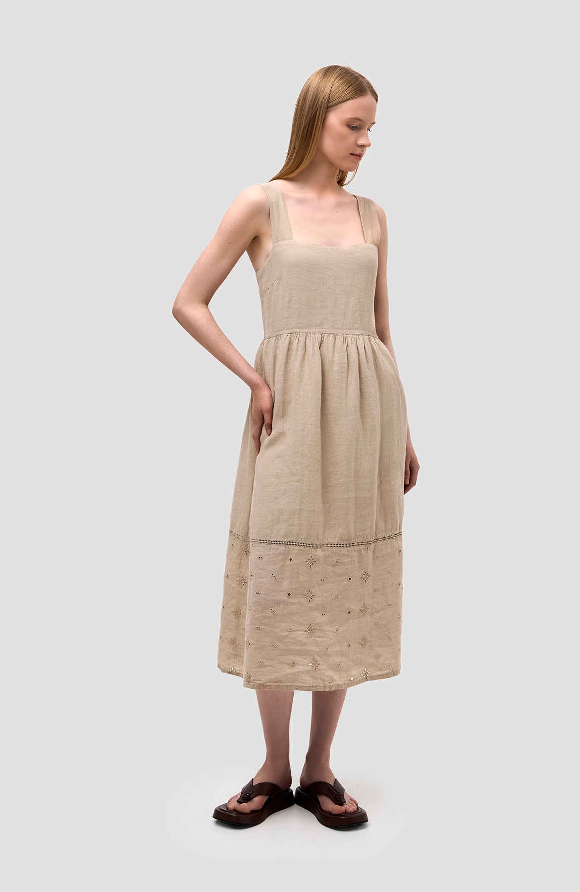 120% lino Beige Square-neck linen flared midi dress image 9