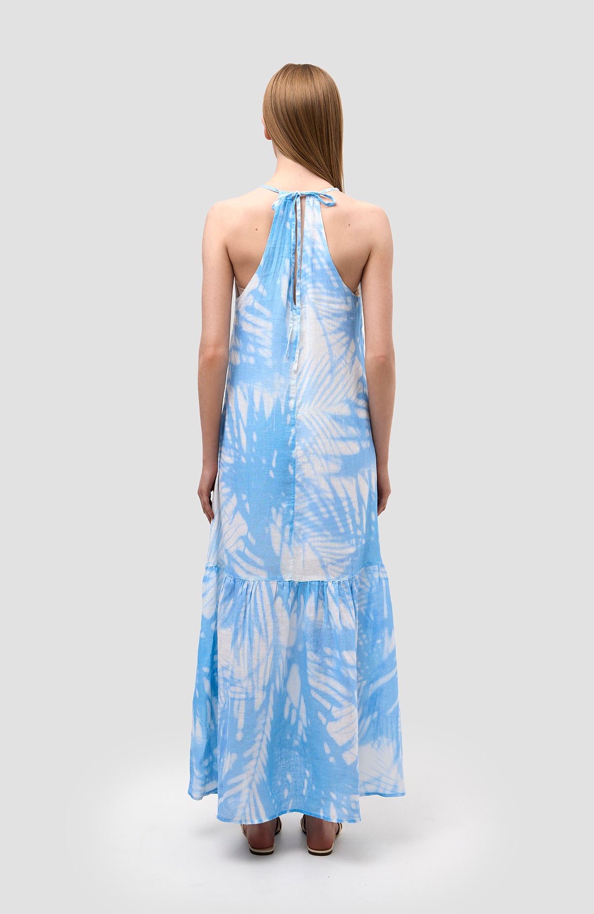 120% lino Blue Printed halterneck maxi dress image 6