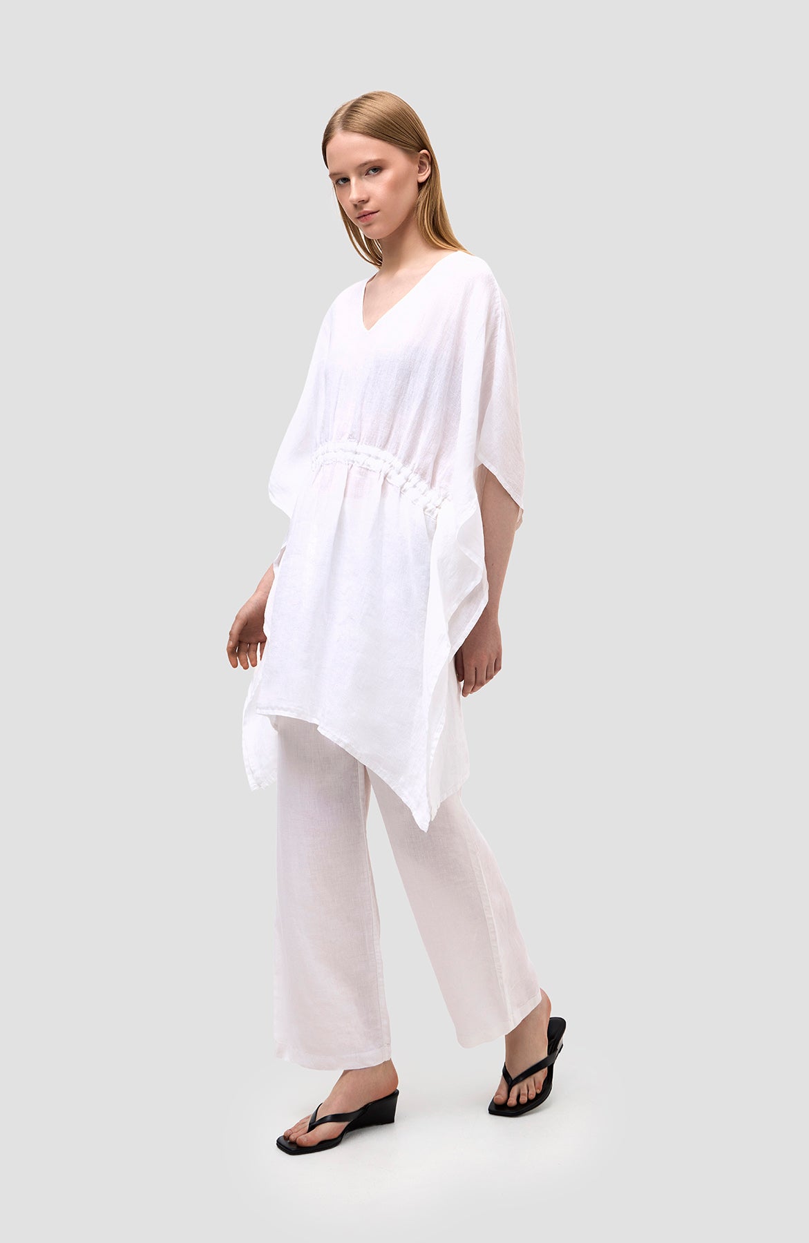 120% lino White Linen tie-waist tunic image 7