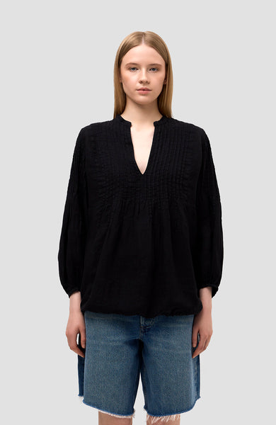 Puff-sleeve linen blouse