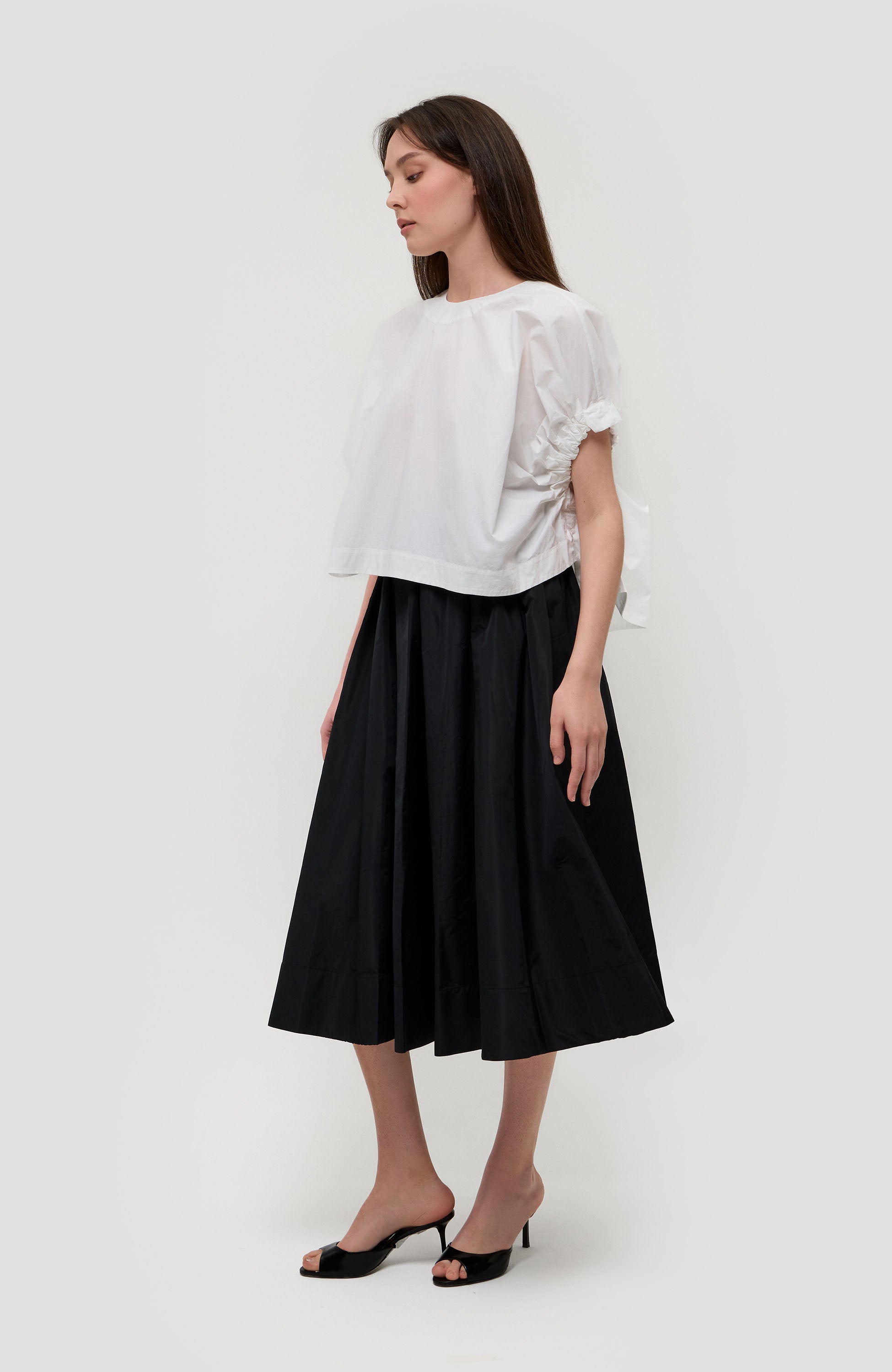 House of dagmar White Rouched cotton blouse image 8