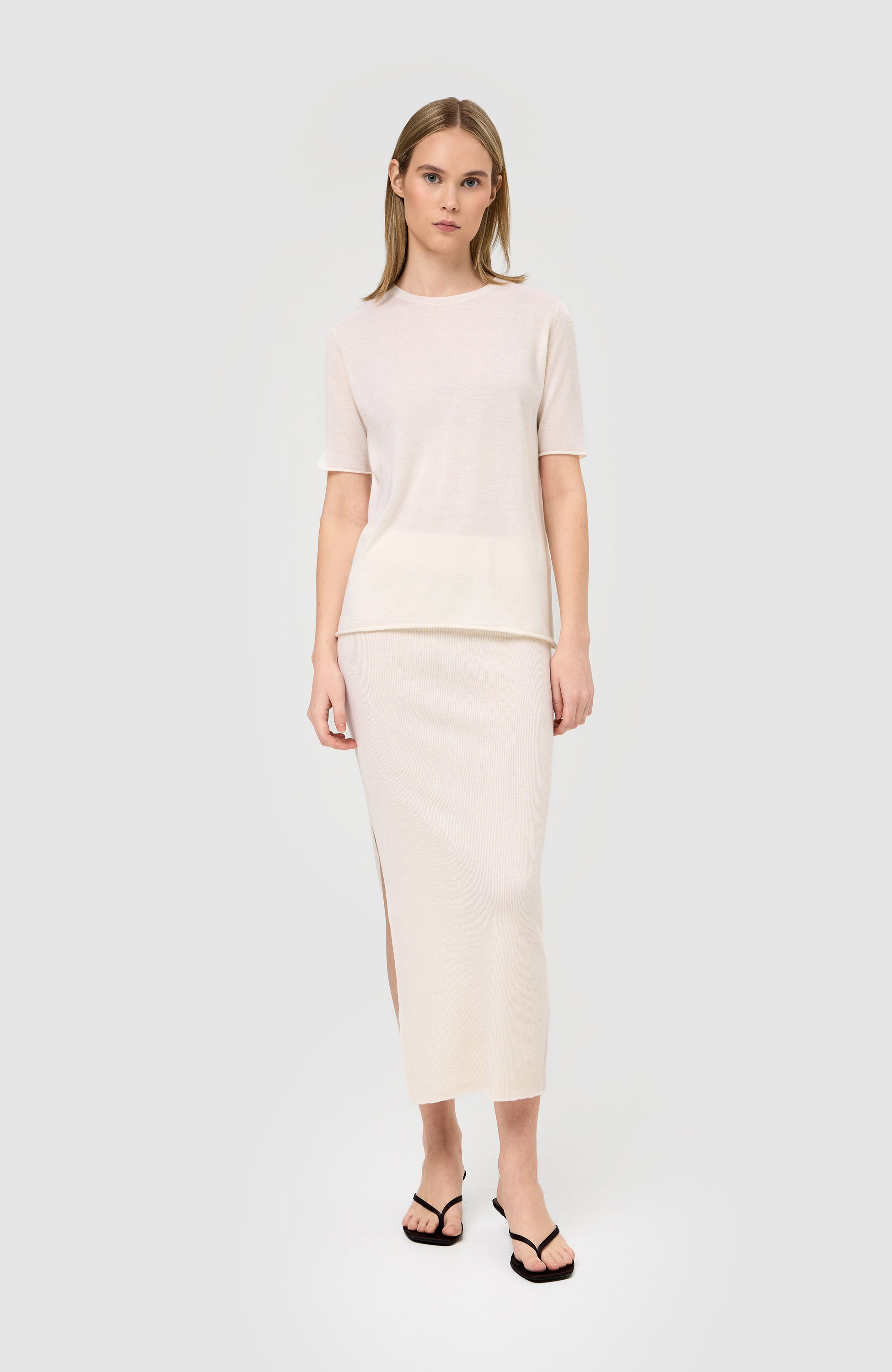 Lisa yang White Fine-knit cashmere t-shirt ari image 5