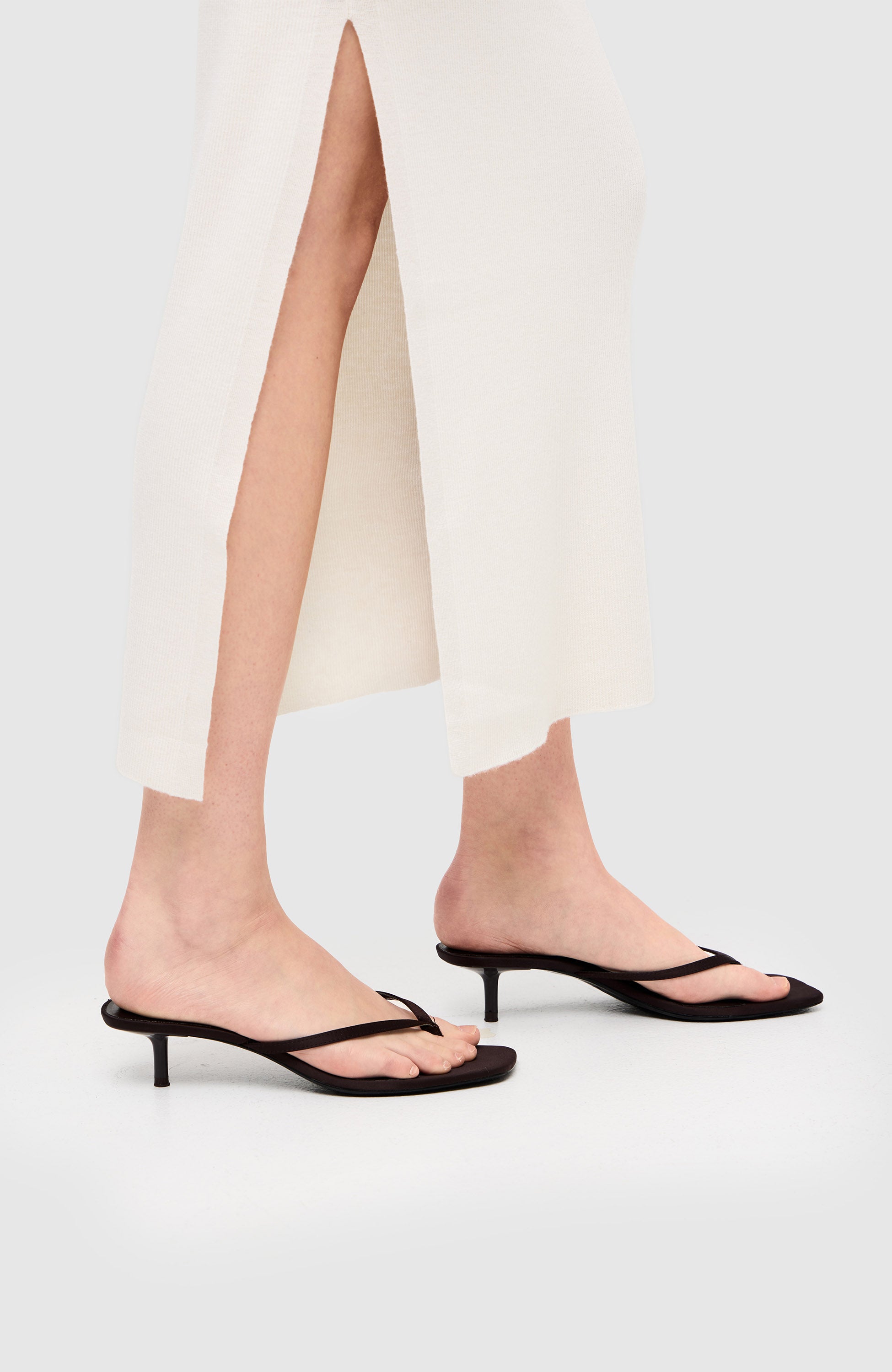 Lisa yang White Fine-knit midi skirt ronja image 5