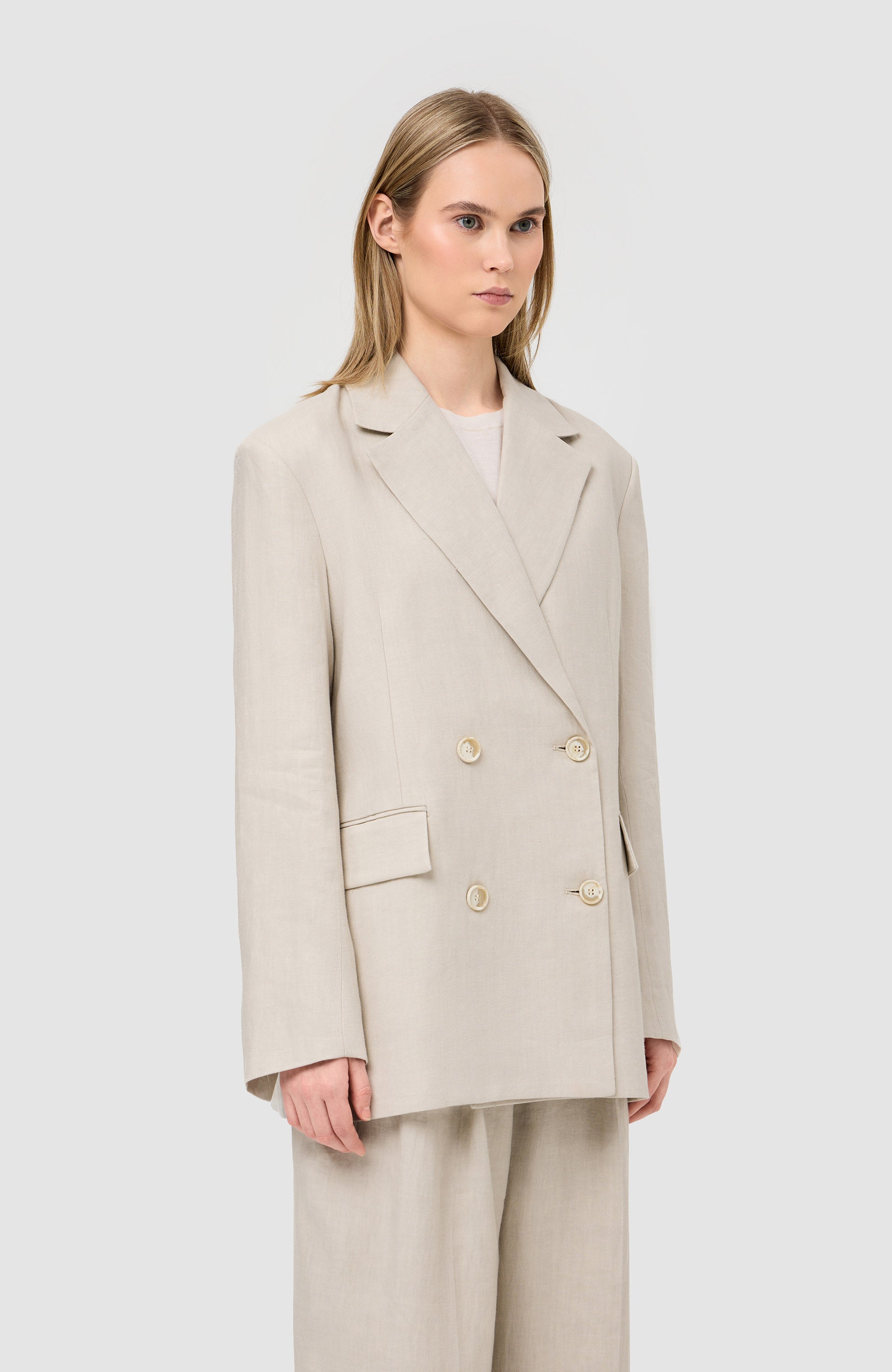 House of dagmar Neutral Classic linen blazer image 3