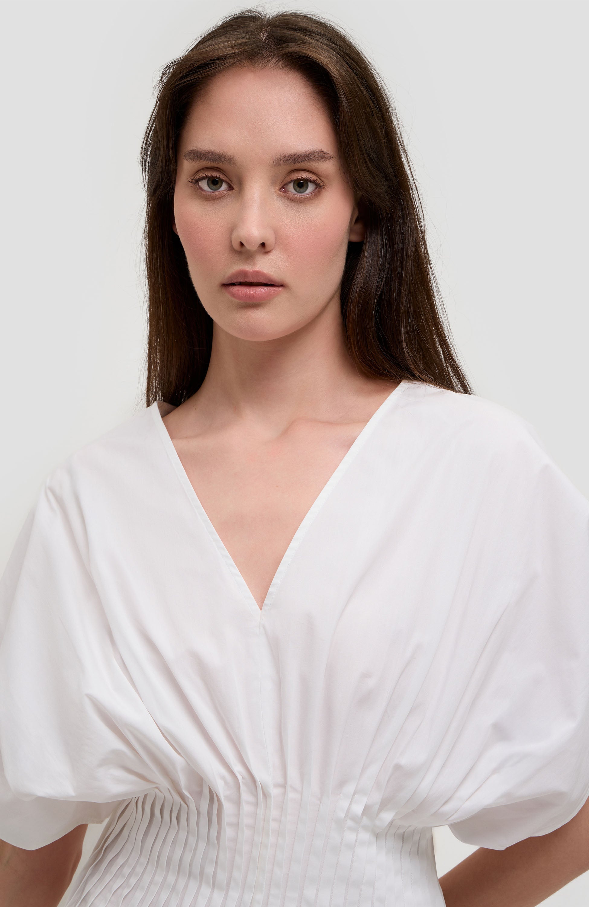 House of dagmar White Poplin v-neck dress image 6