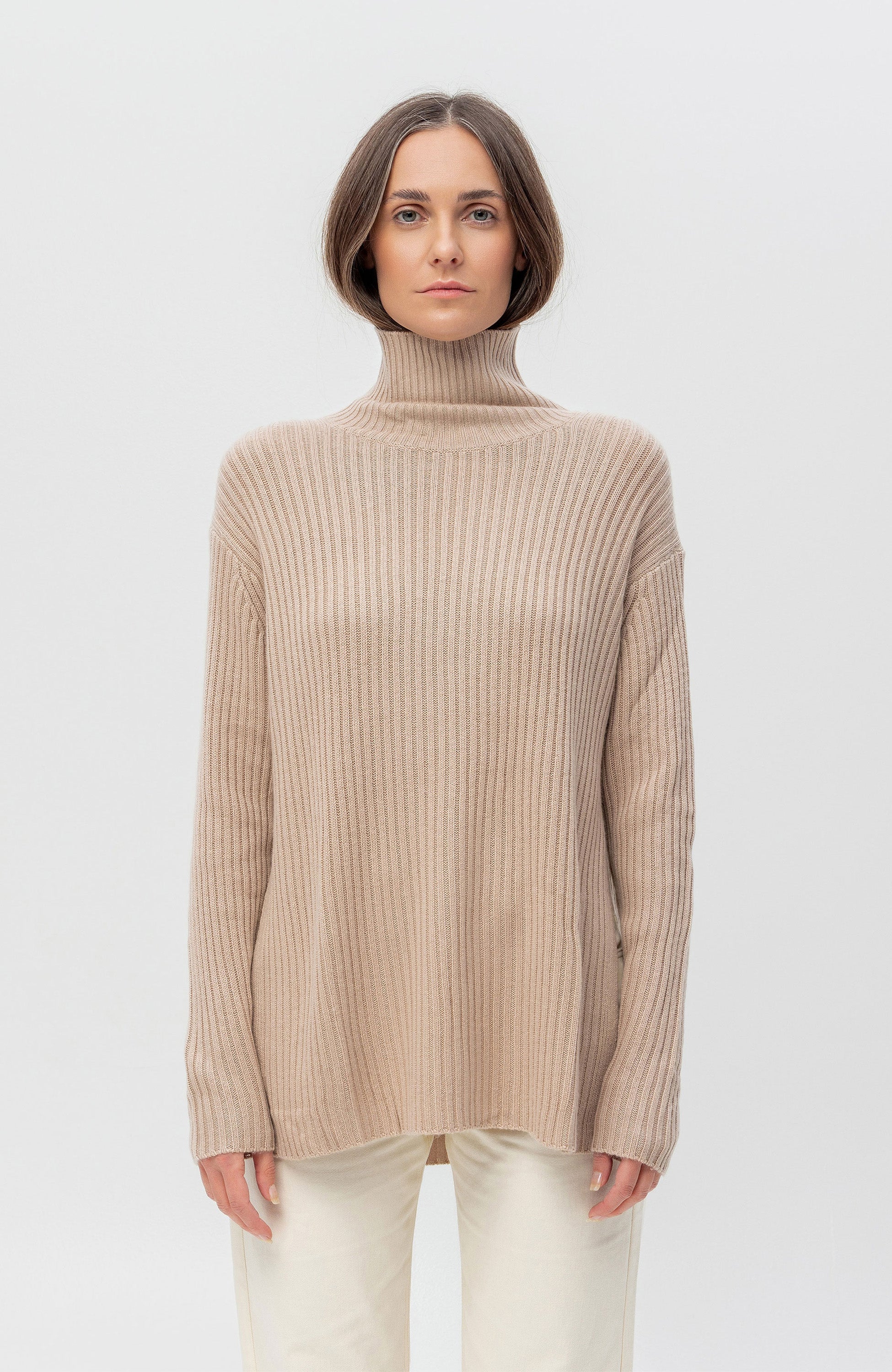 Highneck cashmere-blend pullover