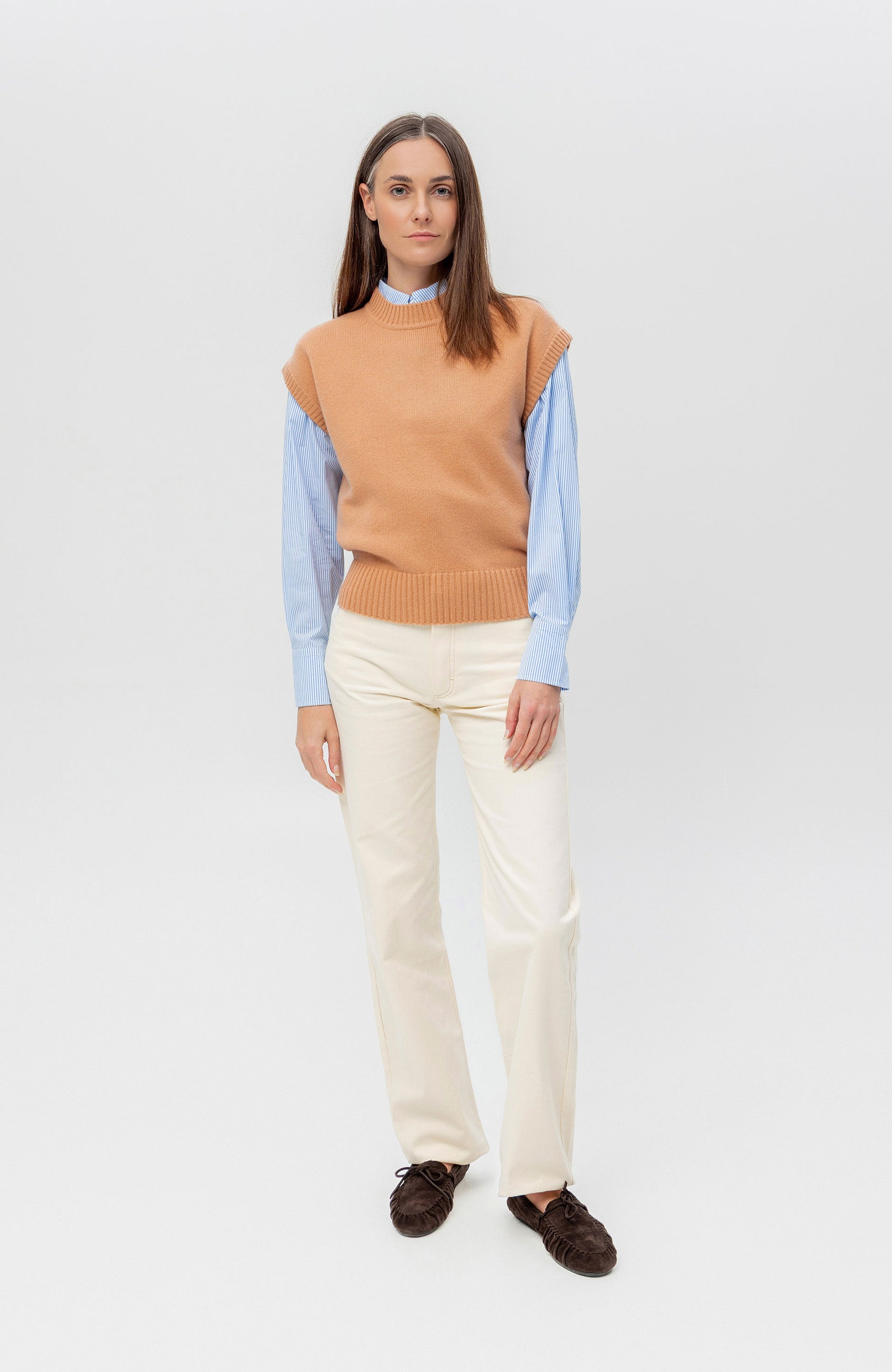 Roundneck cashmere vest