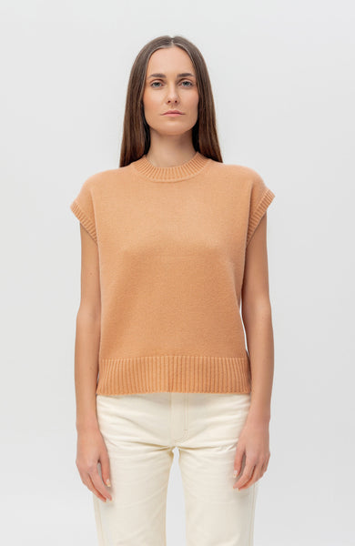 Roundneck cashmere vest