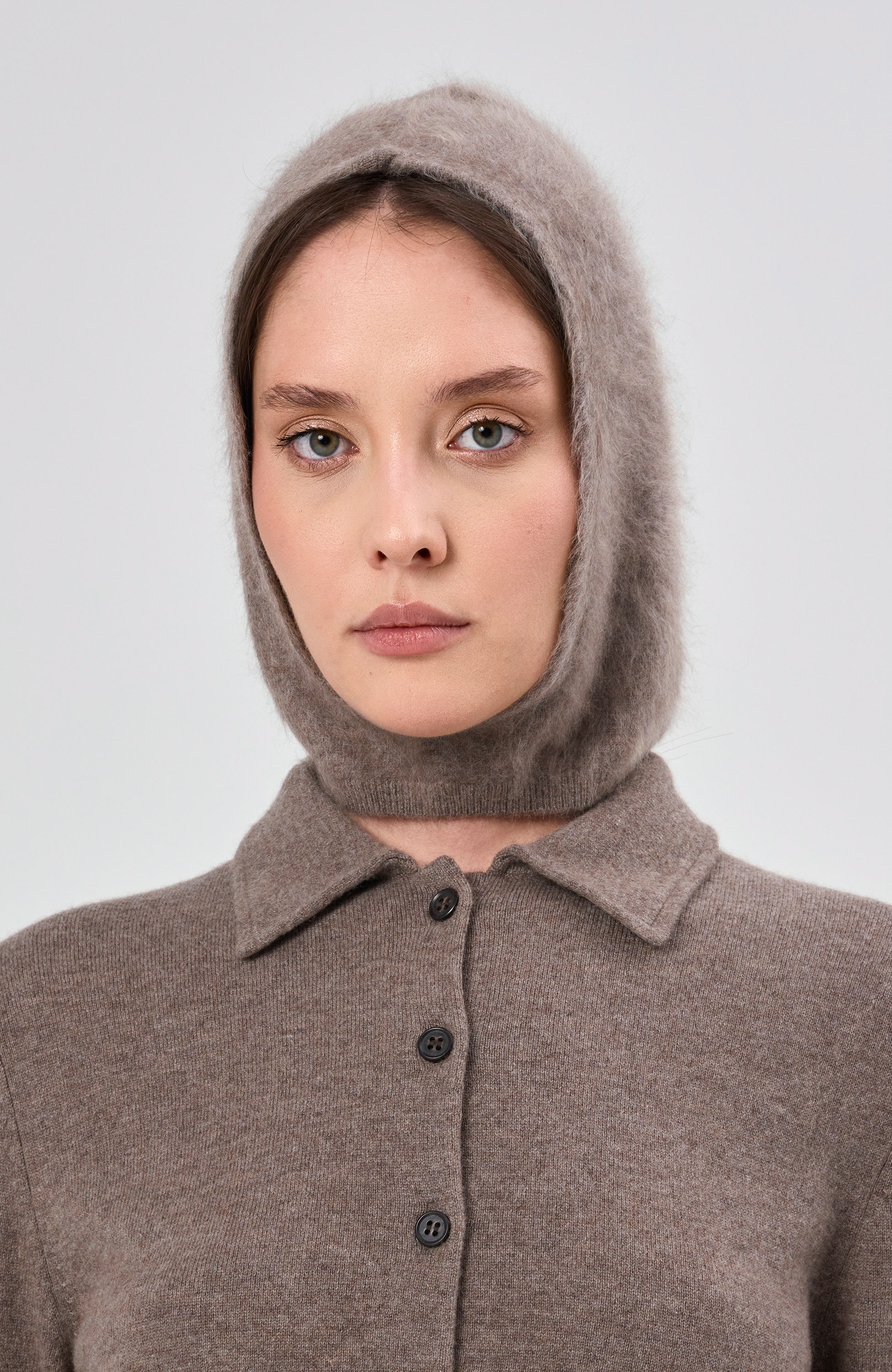 Lisa yang Beige Brushed balaclava image 3