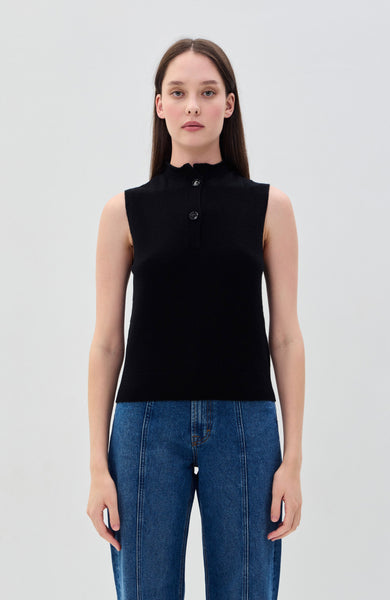 Sleeveless knit top