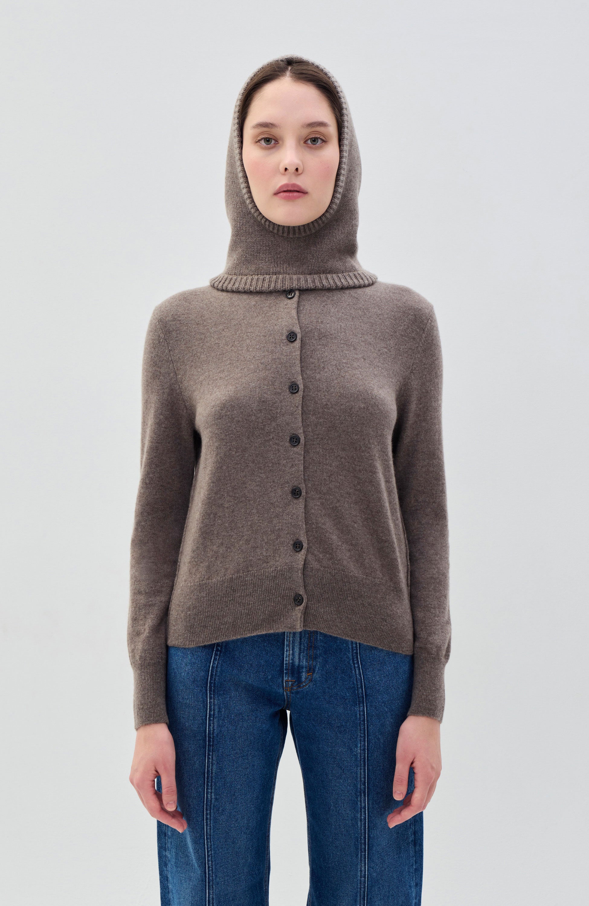 Lisa yang Beige Cashmere balaclava astri image 3