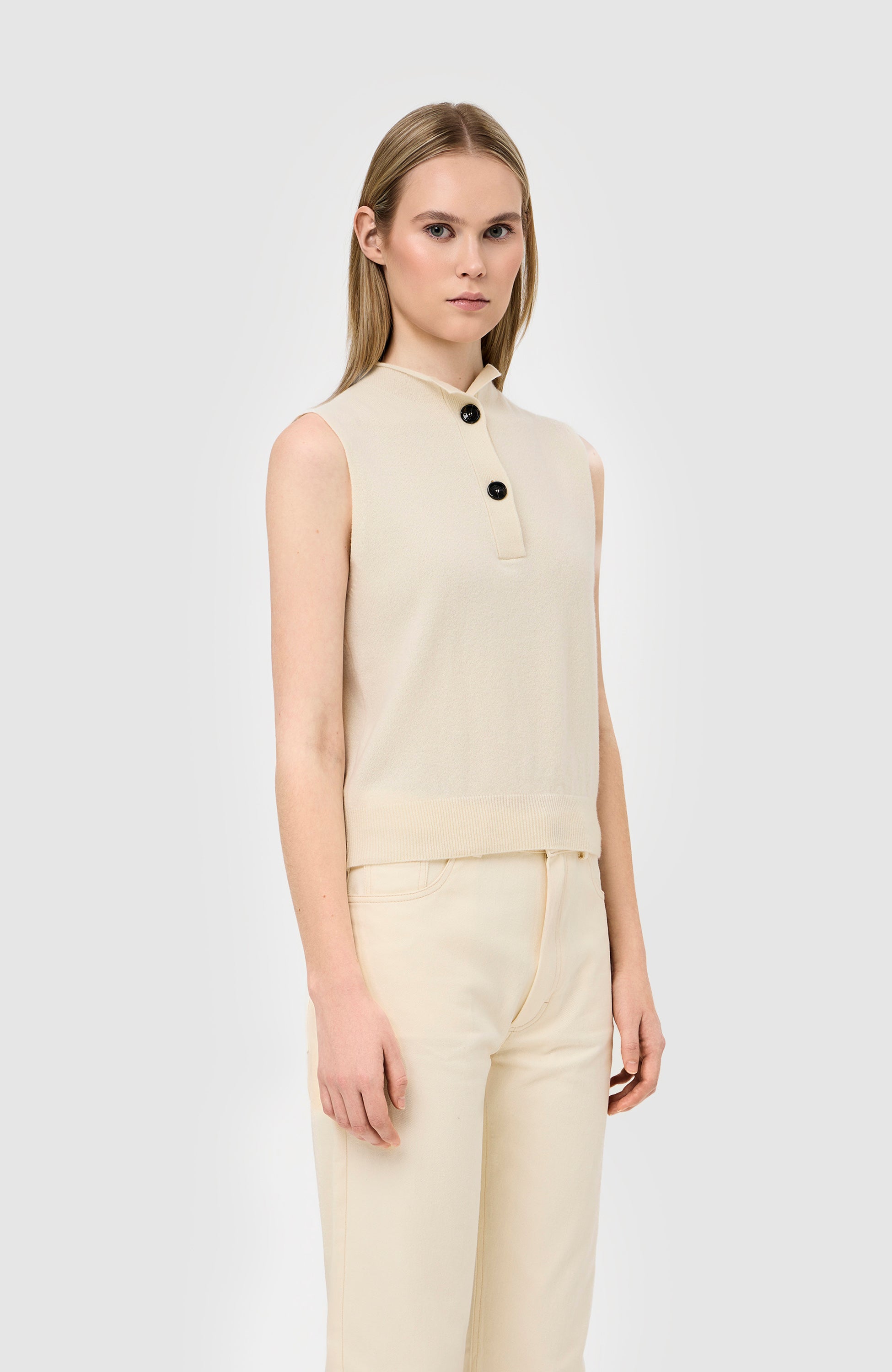 House of dagmar White Sleeveless knit top image 3