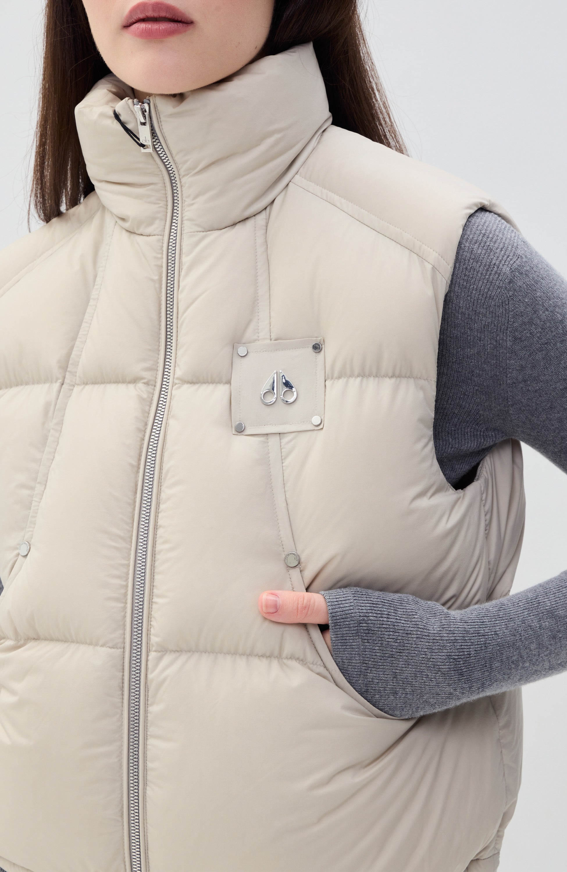 Moose knuckles Neutral Puffer vest akai image 8