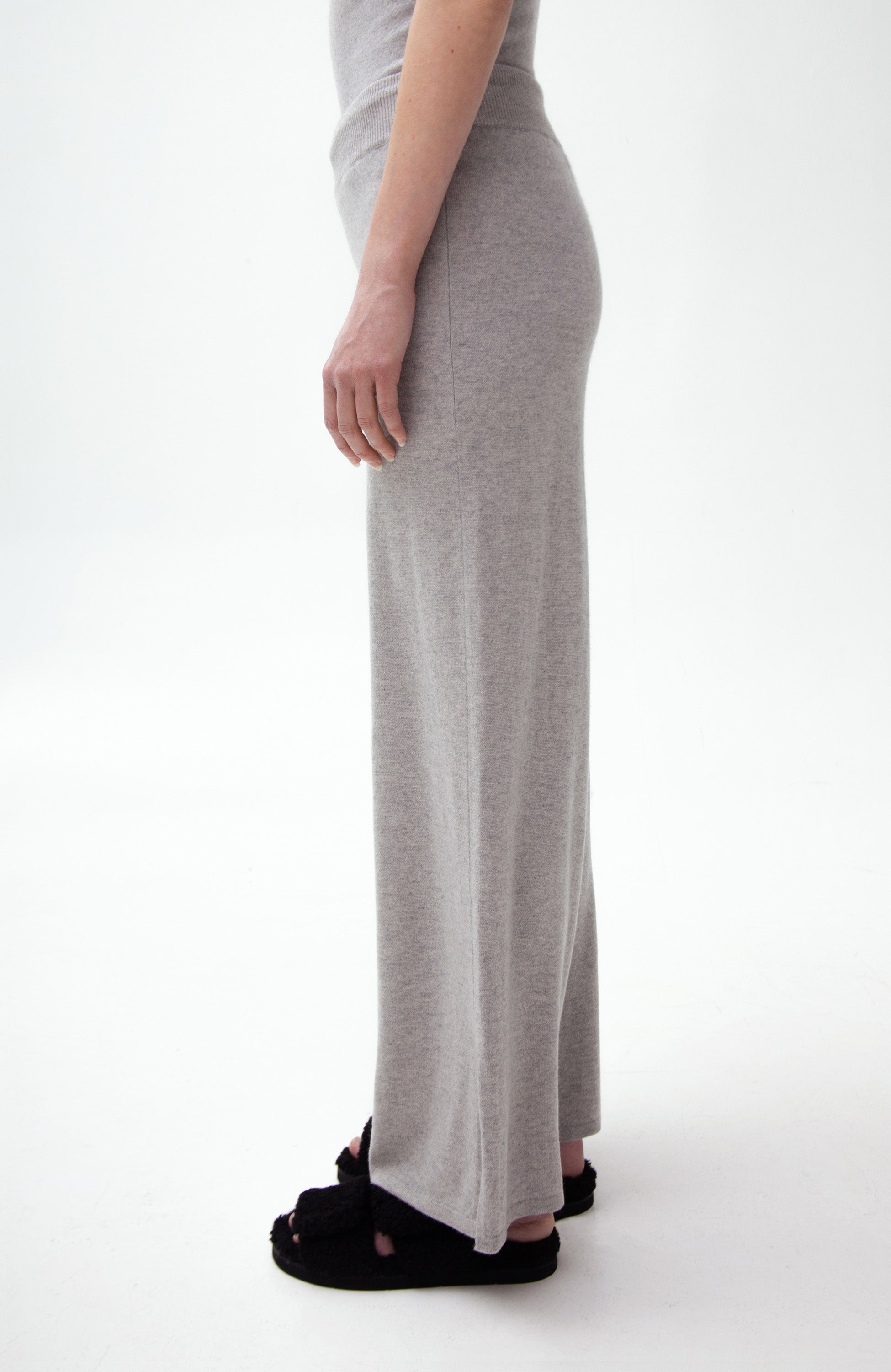 Relaxed-fit cashmere trousers MARLO