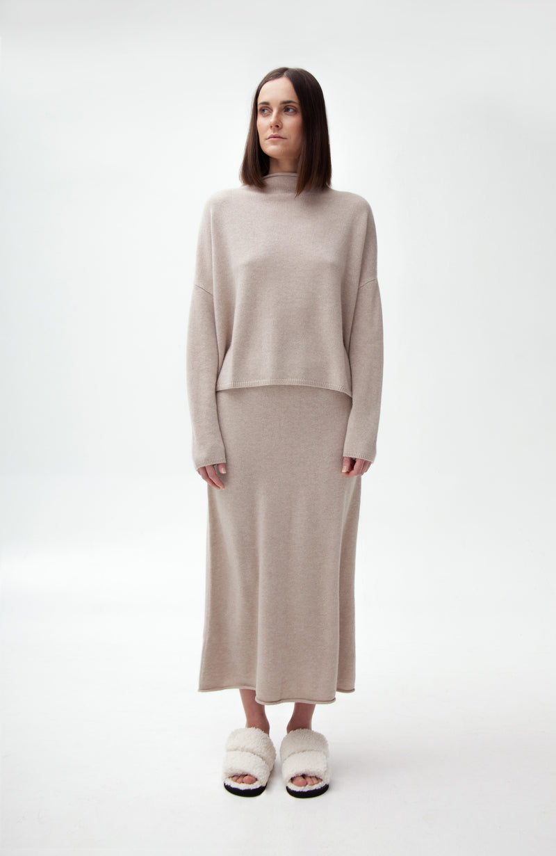 MERYEM BEIGE TWO-PIECE SET
