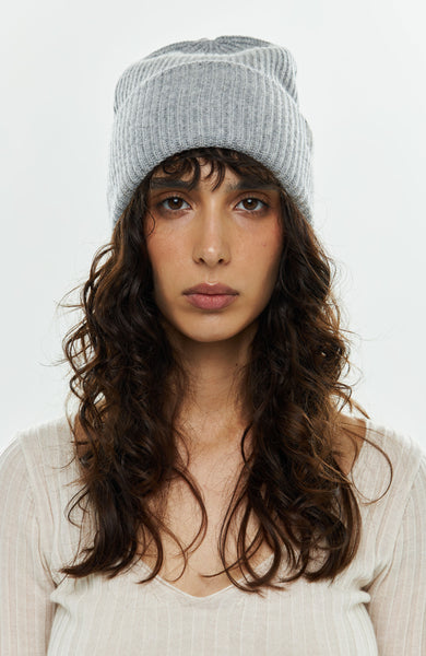 Kootud beanie-müts