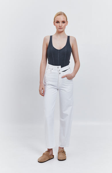Broken waistband jeans
