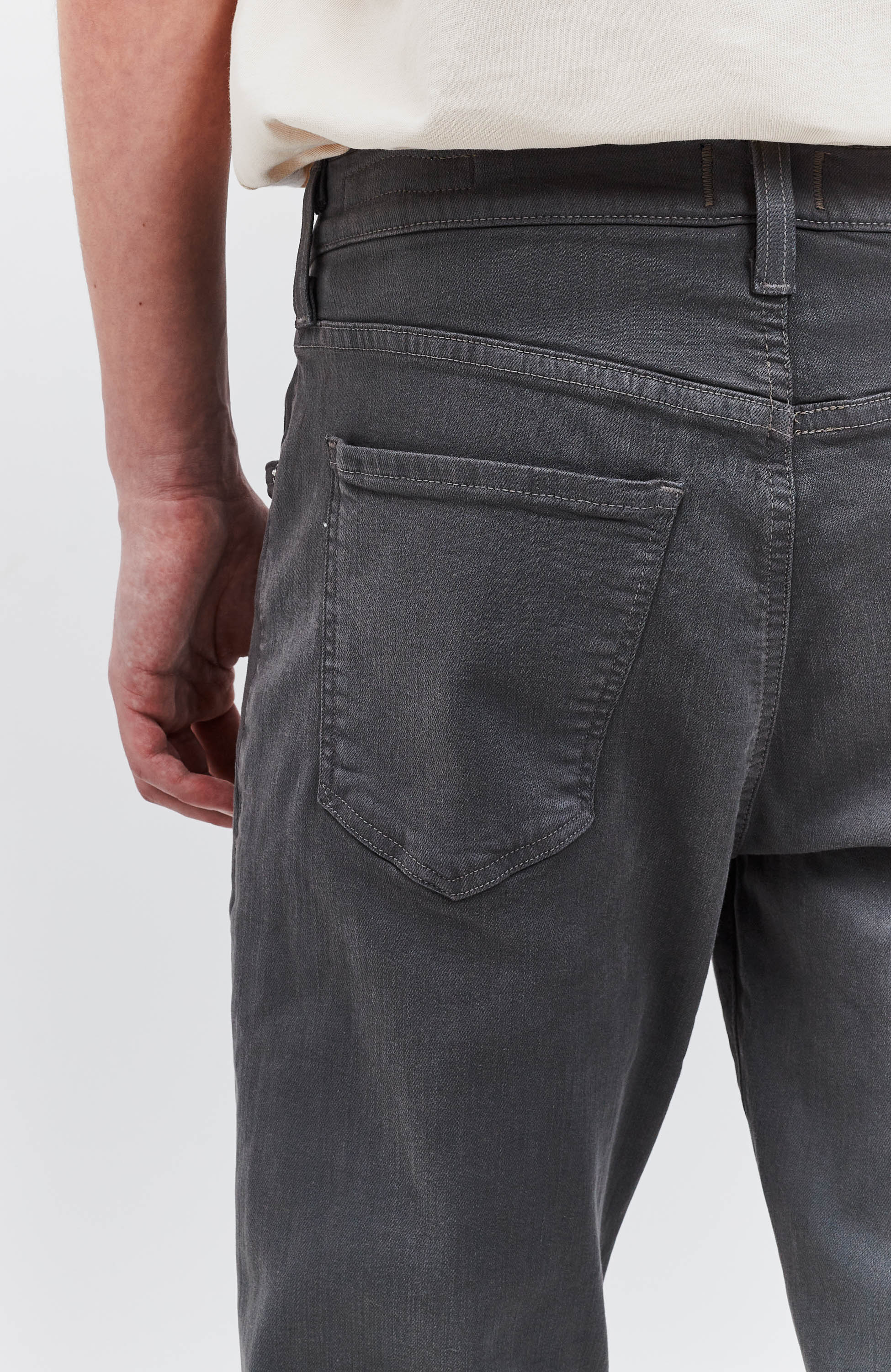 Tapered classic jeans ADLER